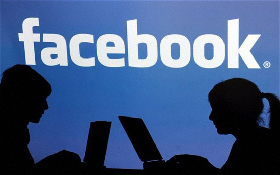 Facebook en la búsqueda de empleo